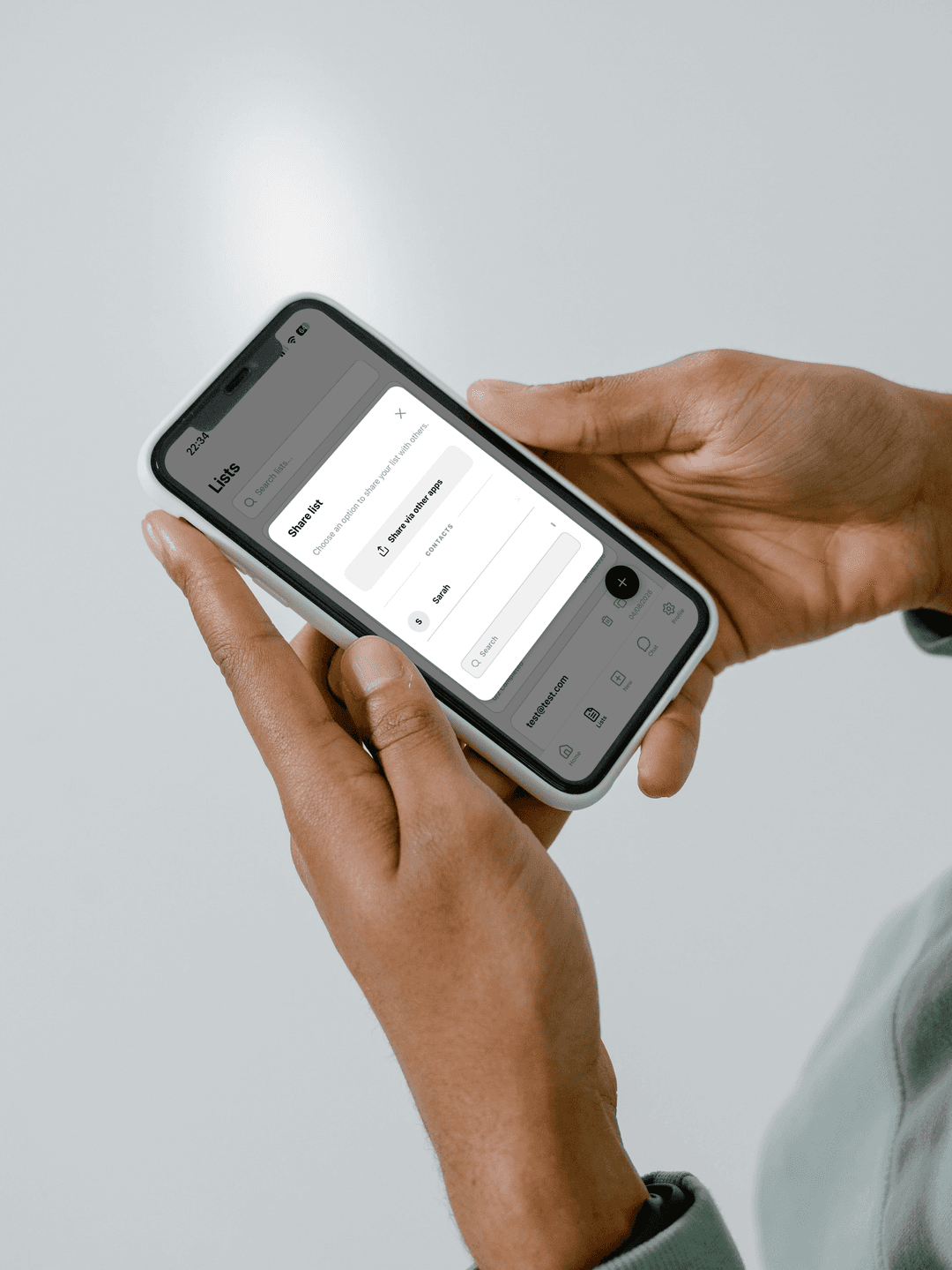 Multi-device list synchronization interface